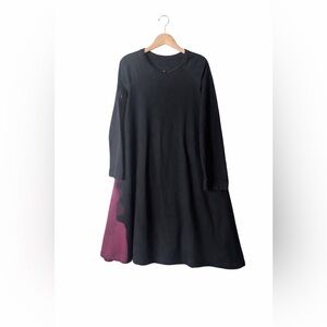 No Biggie. Organic Cotton. Excellent Condition Black and Maroon Dress. Size 7